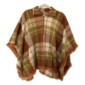 Vintage Chequered Plaid Brown Wool Poncho with Fringed Hem Union ILGWU Label